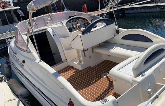 Chaparral Rio 700 Tola