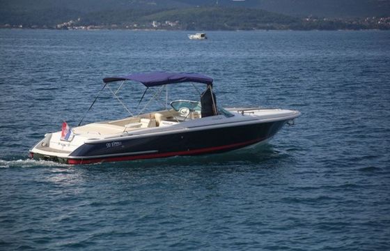 Chris Craft 28 Corsair 4