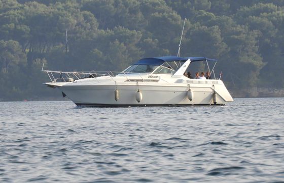 Chris Craft 370 Angie