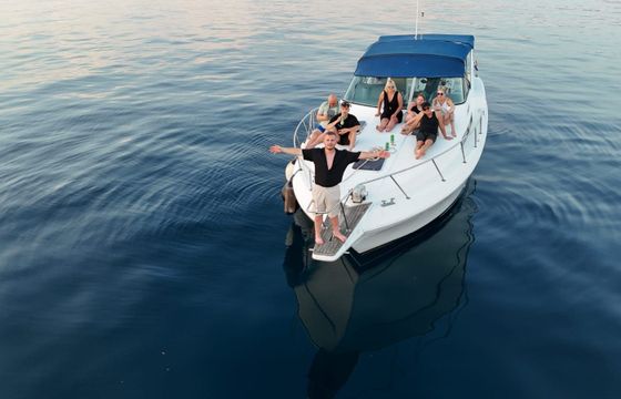 Chris Craft 370 Angie