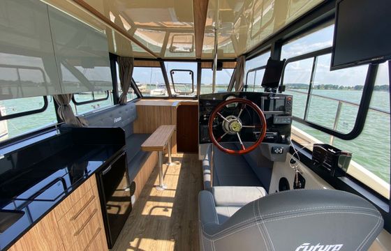 Cobra Yachts 40 Gold