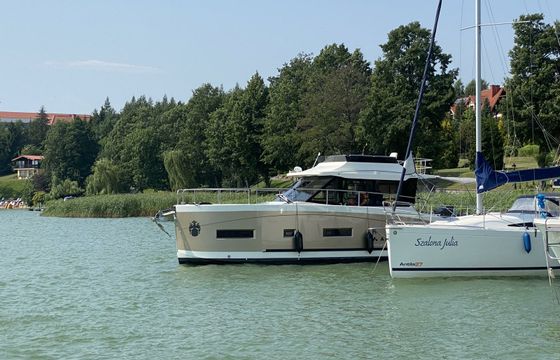 Cobra Yachts 40 Gold