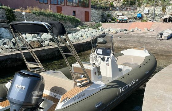 Capelli Tempest 700 Ahoi