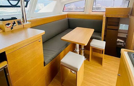 C Cat 37 Altair