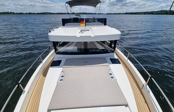 Cobra Yachts 45 Independence