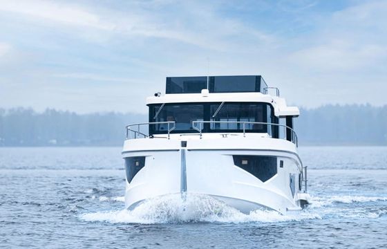 Cobra Yachts Maestro 42 Braviera