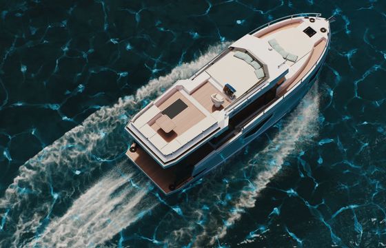 Cobra Yachts Maestro 42 Braviera