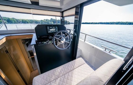 Cobra Yachts Maestro 42 Lumipe 2