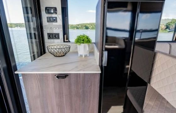 Cobra Yachts Maestro 42 Lumipe 2