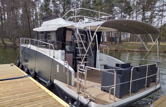 Cobra Yachts 40 Varia