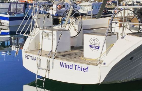 Cobra Yachts 41 Wind Thief