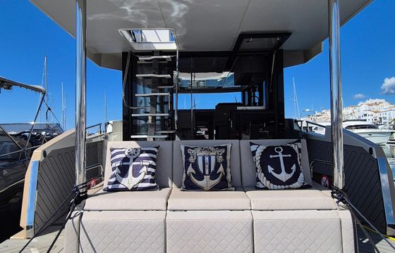 Cobra Yachts Maestro 42 Banus Sky & Sea