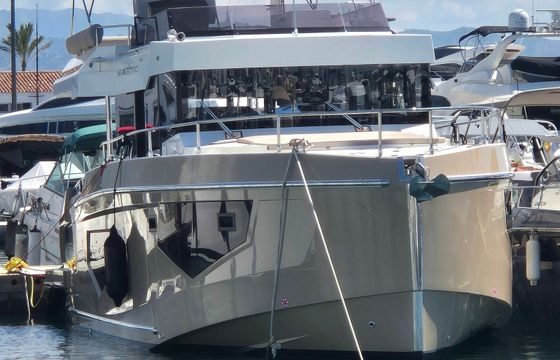 Cobra Yachts Maestro 42 Banus Sky & Sea