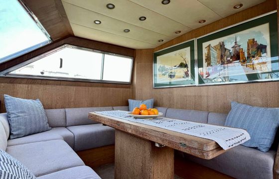 Cantieri di Pisa Akhir 20 Camida
