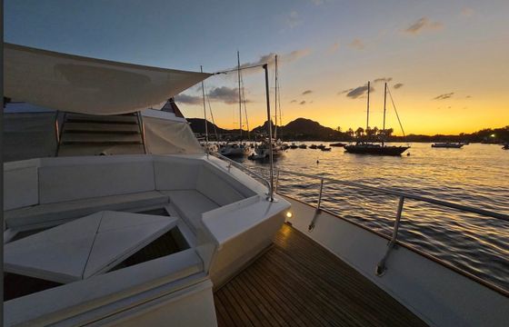 Cantieri di Pisa Akhir 20 Camida