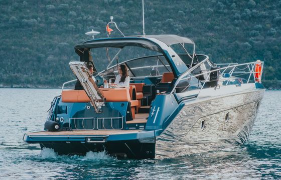 Cranchi Z 35 Akul