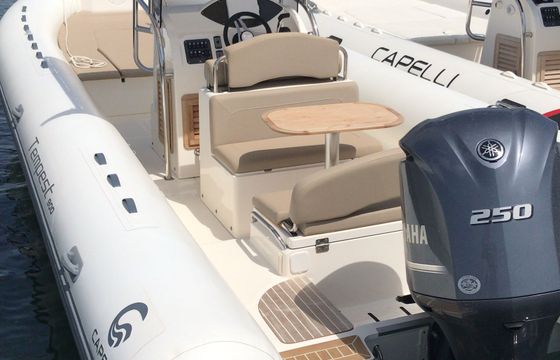 Capelli Tempest 900 Maxi Rib