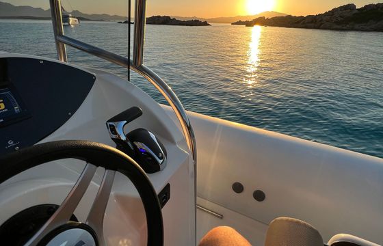 Capelli Tempest 900 Maxi Rib