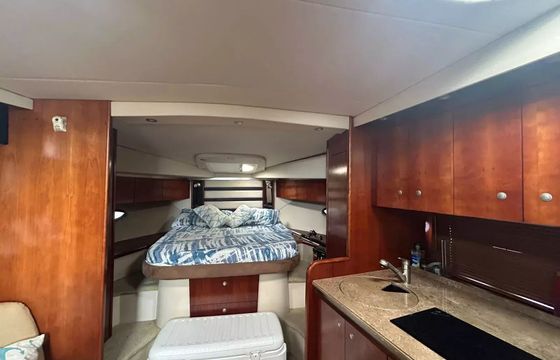 Cruiser Yachts 420 Valemar