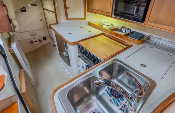 Catalina 42 Venture