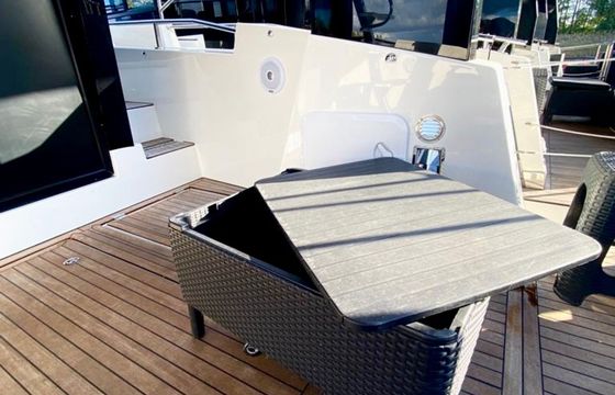 Cobra Yachts 45 Magellan