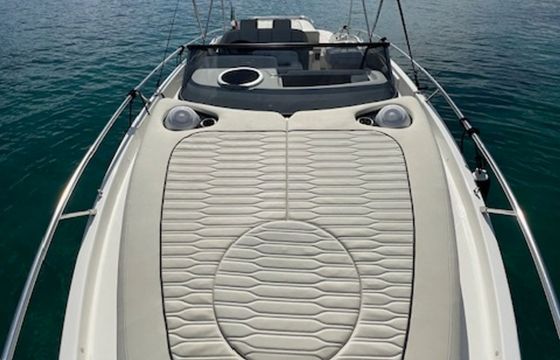 Cranchi E30 Endurance Aurora