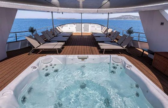Custom Built 115 MB Adriatic Queen