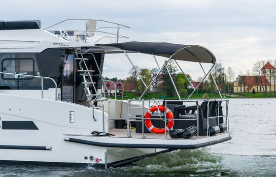Cobra Yachts 40 Carmelia