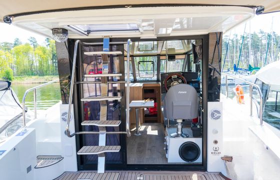 Cobra Yachts 40 Carmelia