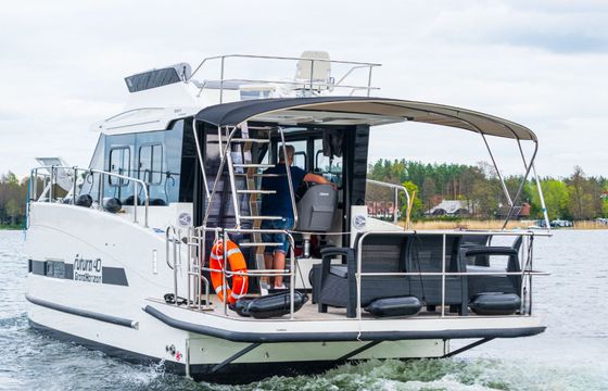 Cobra Yachts 40 Carmelia