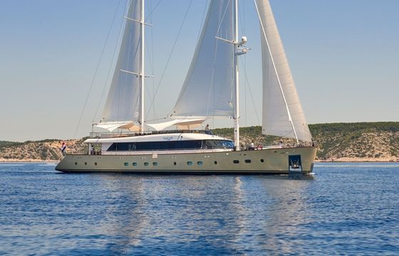 Custom Built 135 MarAllure
