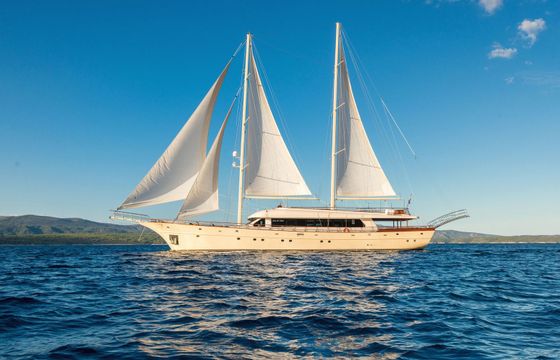 Custom Built 147 Son de Mar