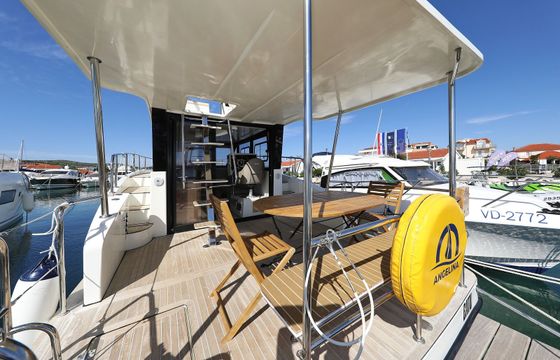 Cobra Yachts 40 Batu