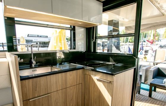 Cobra Yachts 45 Bella Rainbow