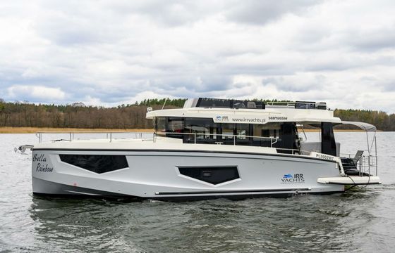 Cobra Yachts 45 Bella Rainbow