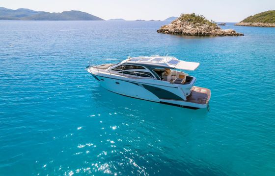 Custom Built 36 Mavi Neptun