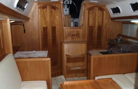 Custom Built 36 Isabel