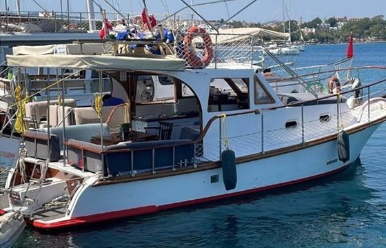 Custom Built 39 Alison Island