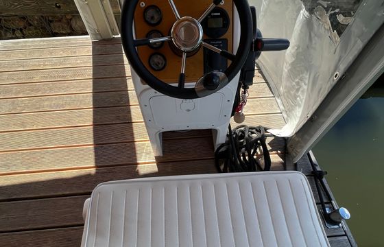 Custom Built 39 Clearwater 3