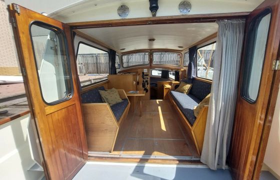Crown Cruiser Winimare