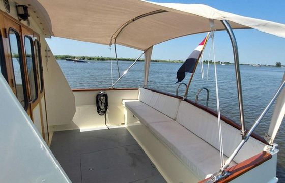 Crown Cruiser Winimare