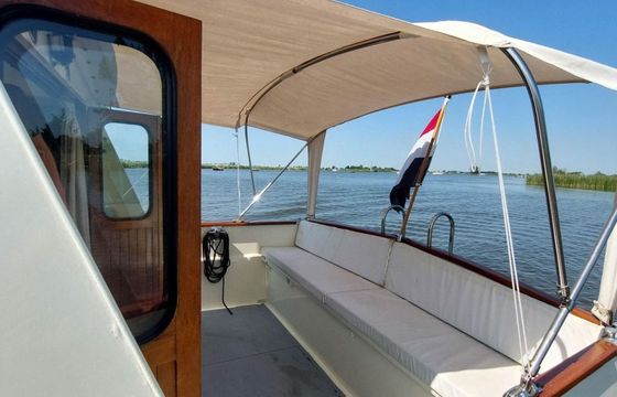 Crown Cruiser Winimare