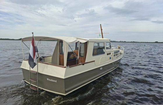 Crown Cruiser Winimare