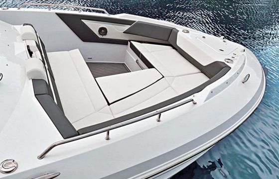 Cruiser Yachts 42 GLS Giddy Up
