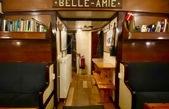 Custom Built 125 Belle Amie