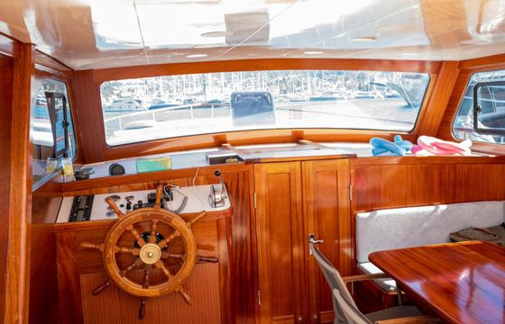 Custom Built 39 Rotana