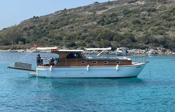 Custom Built 39 Rotana