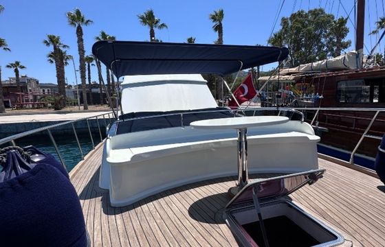 Custom Built 42 Mercan