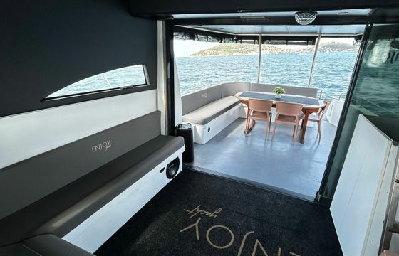 Custom Built 49 Enjoy Island