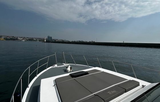Custom Built 49 Enjoy Island
